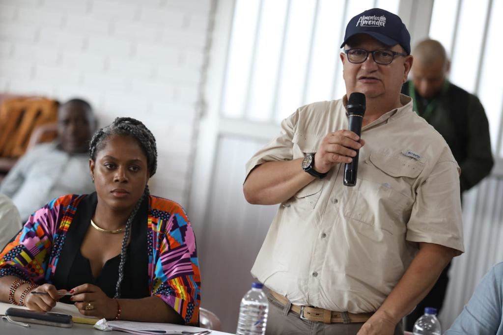 Ministerio de Educación estableció compromisos con personeros y contralores estudiantiles de Buenaventura