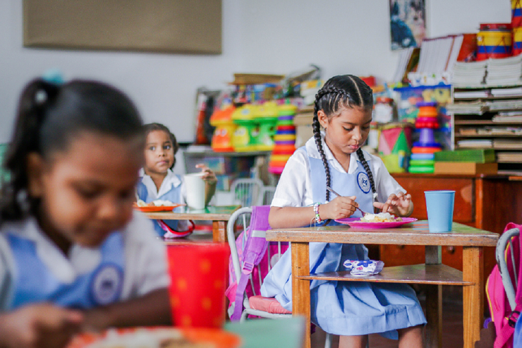 Más de 5 millones de estudiantes del país ya reciben el Programa de Alimentación Escolar